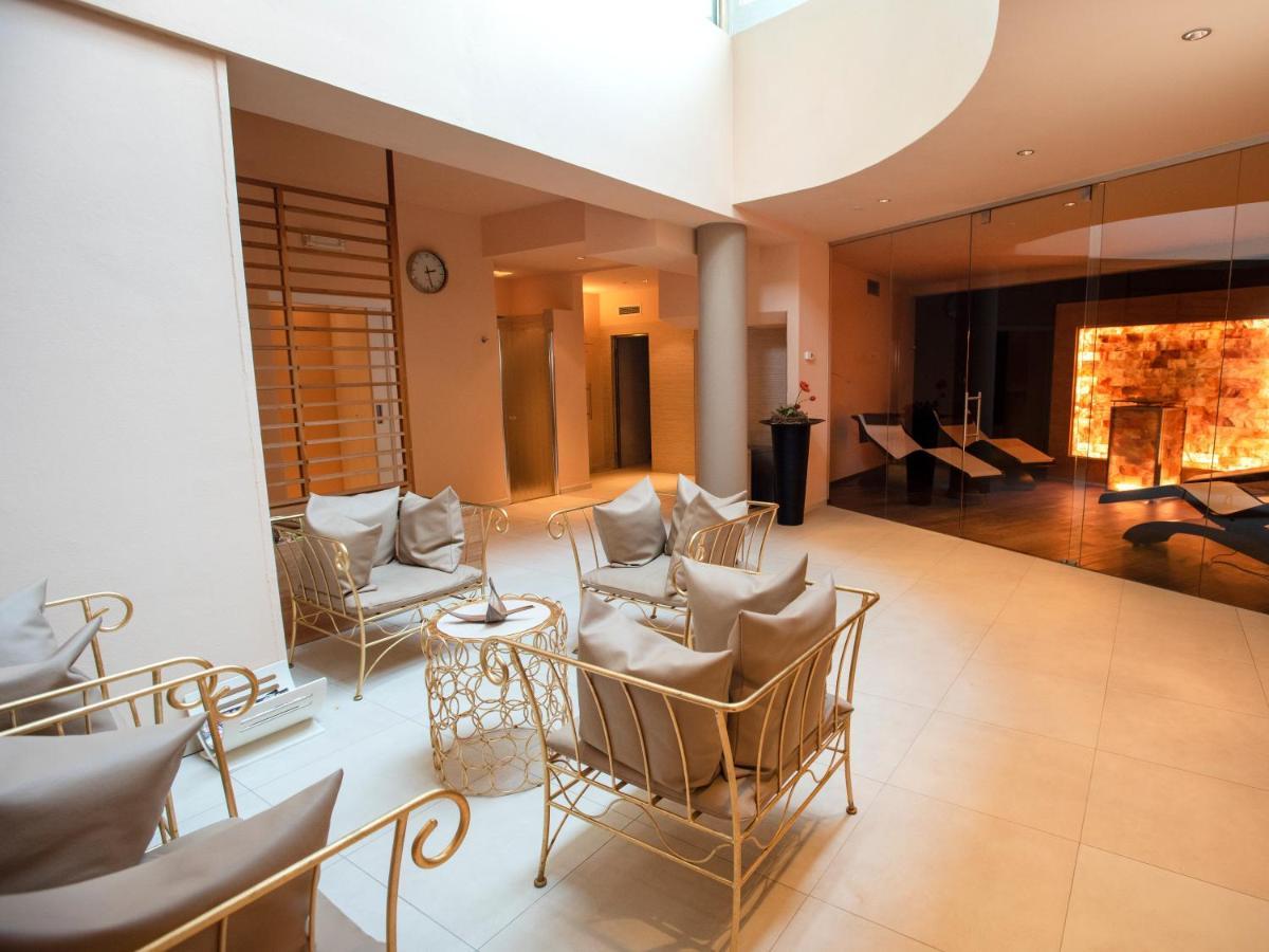 Hotel Chrys Bolzano Eksteriør bilde
